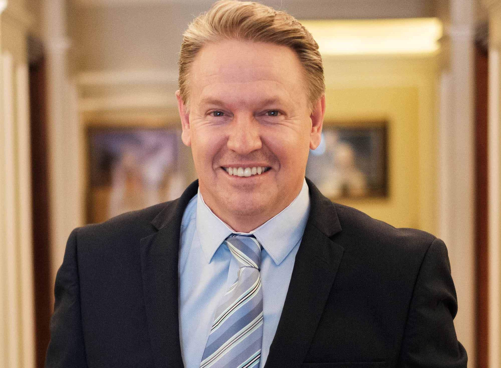 Indian Hotels Company honours Taj Cape Town GM