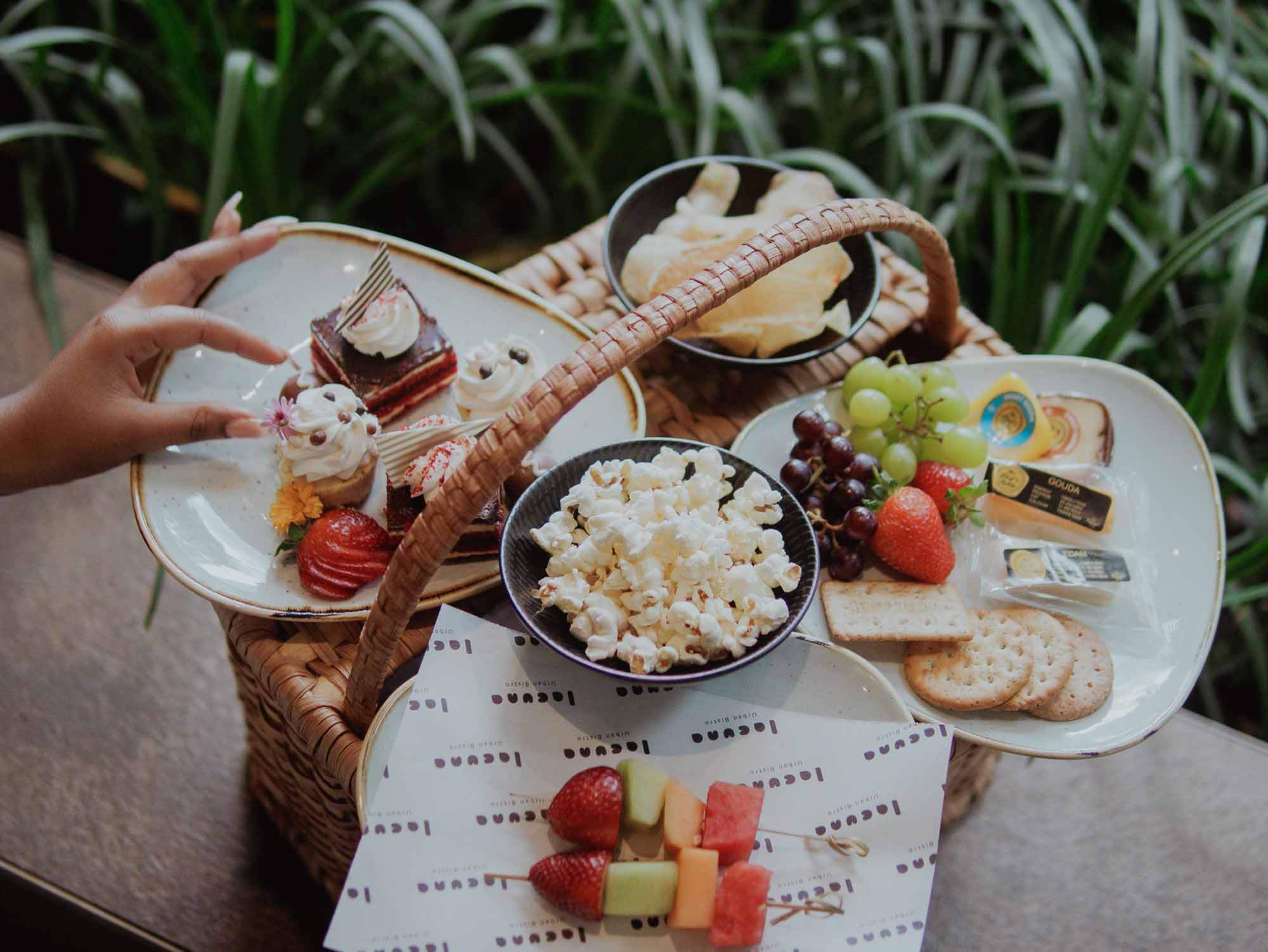 Sunday Society Picnics at The Maslow Sandton