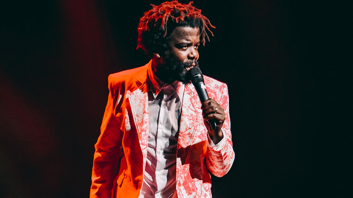 Hear jazzman Mandisi Dyantyis in A Symphonic Celebration