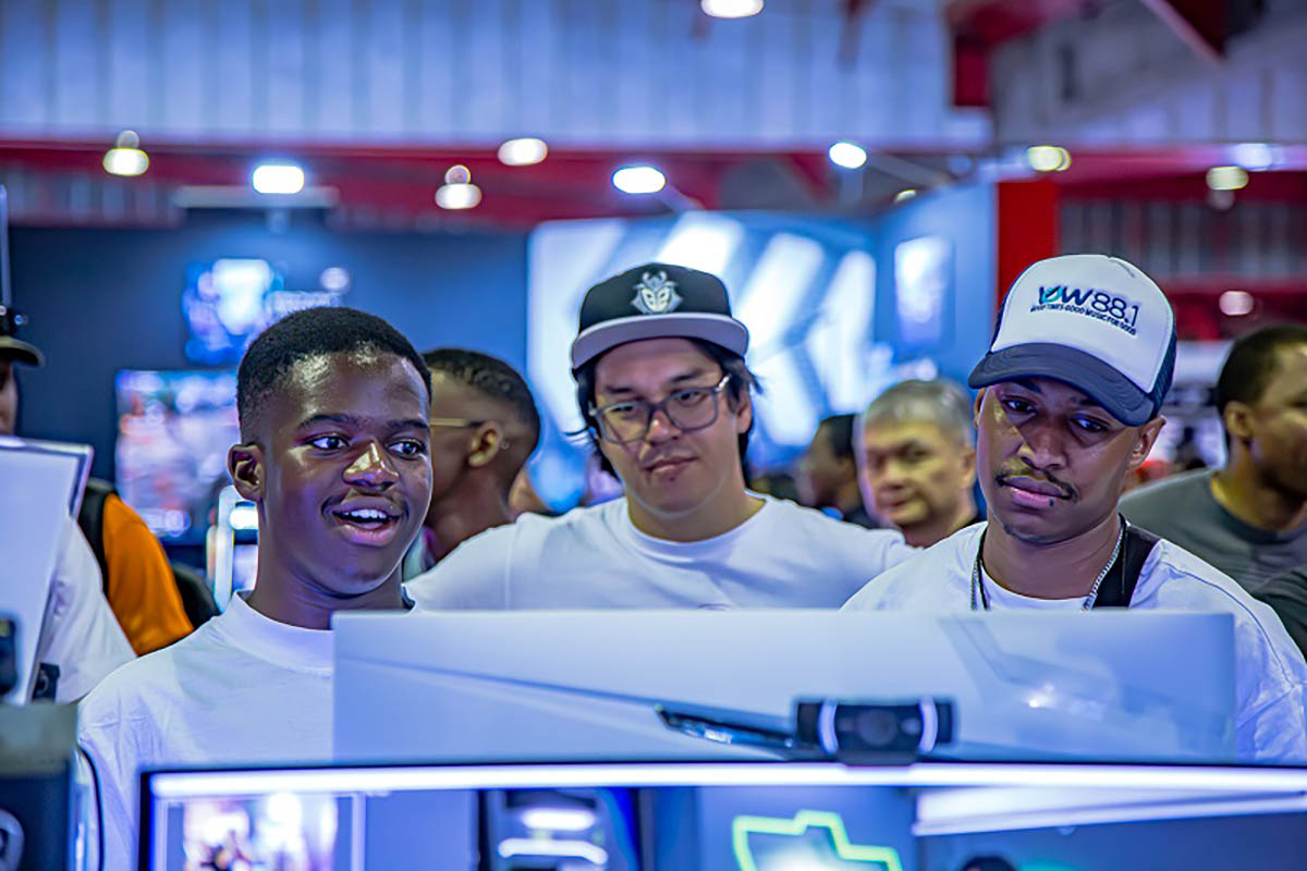 A weekend of gaming, tech and geek culture at rAge Expo