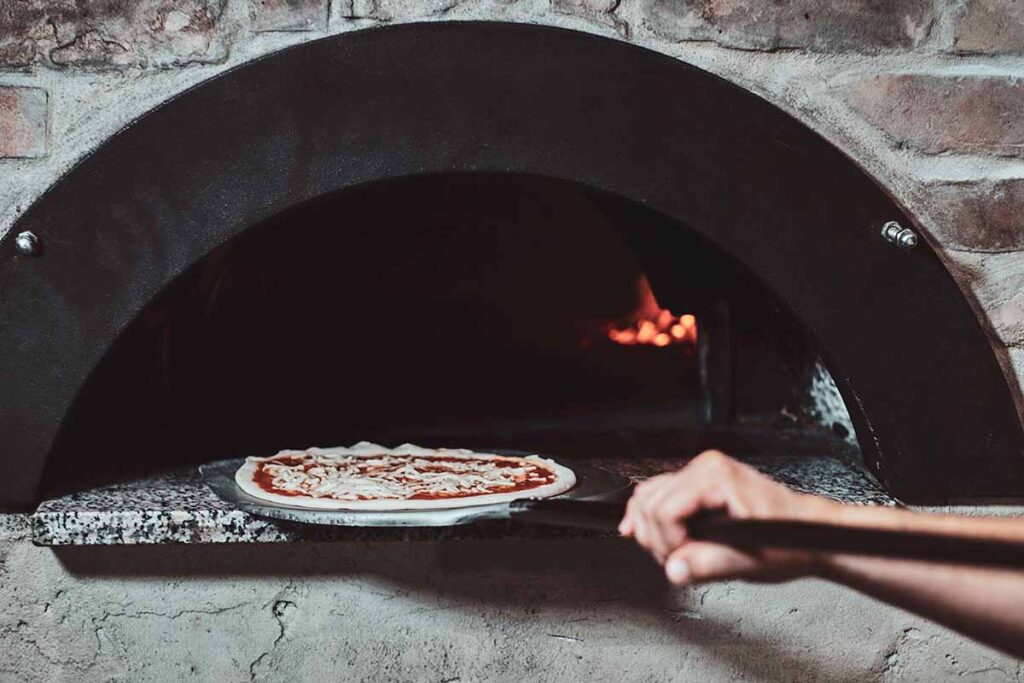 How to enter Porcupine Ridge Pizzeria Challenge Pizza_and_pizza_oven