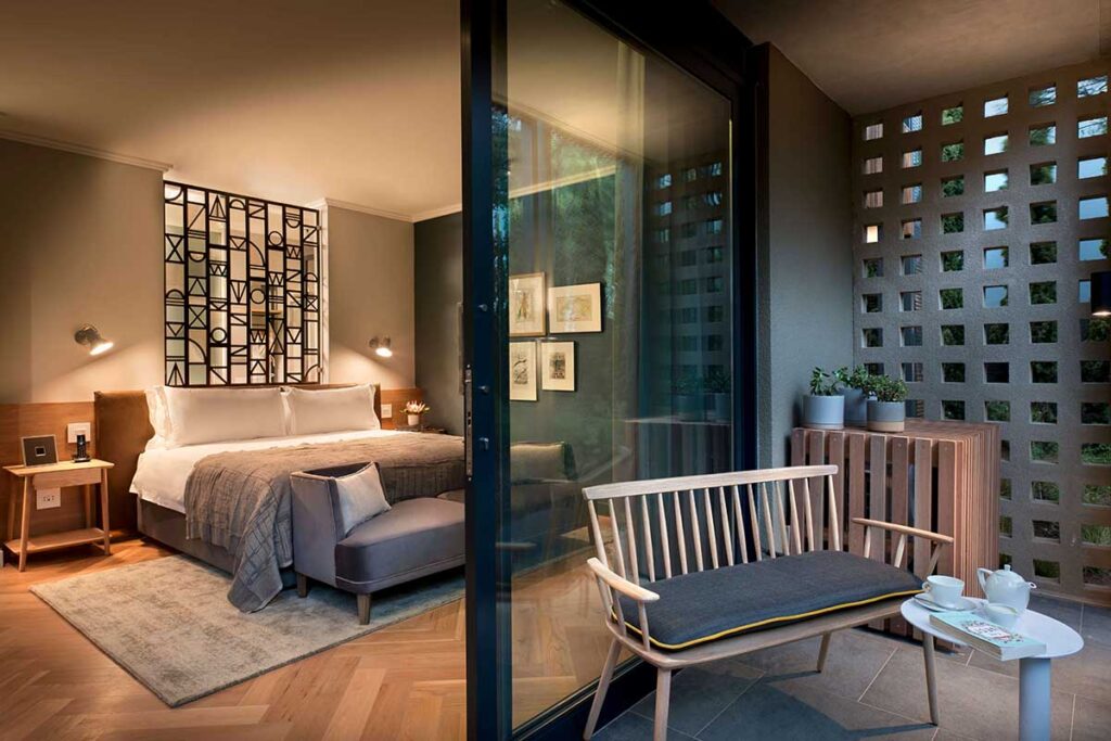 Cosy up with a Stay & Dine package at The Peech Hotel