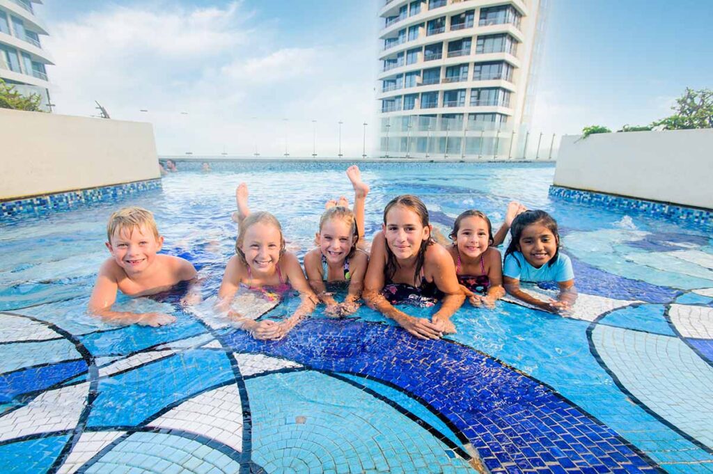 The December holiday booking window is getting longer, and that’s good news for you!
